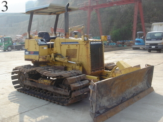 中古建設機械 中古 コマツ KOMATSU ブルドーザ  D31P-18