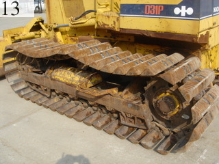 中古建設機械 中古 コマツ KOMATSU ブルドーザ  D31P-18