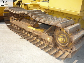 中古建設機械 中古 コマツ KOMATSU ブルドーザ  D31P-20E