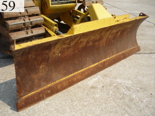 中古建設機械 中古 コマツ KOMATSU ブルドーザ  D31P-20E