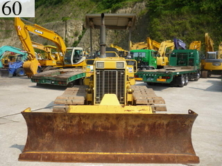 中古建設機械 中古 コマツ KOMATSU ブルドーザ  D31P-20E