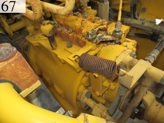 中古建設機械 中古 コマツ KOMATSU ブルドーザ  D31P-20E