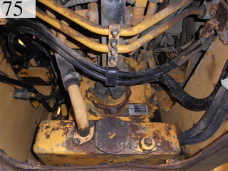 中古建設機械 中古 コマツ KOMATSU ブルドーザ  D41P-6E0