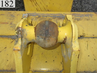 中古建設機械 中古 コマツ KOMATSU ブルドーザ  D65PX-17