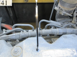 中古建設機械 中古 コマツ KOMATSU 油圧ショベル・バックホー ０．７－０．９立米 HB205-1