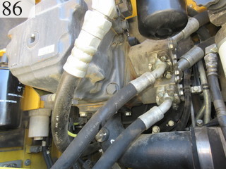 中古建設機械 中古 コマツ KOMATSU 油圧ショベル・バックホー ０．７－０．９立米 HB205-1