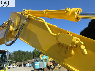 中古建設機械 中古 コマツ KOMATSU 油圧ショベル・バックホー ０．７－０．９立米 HB205-1