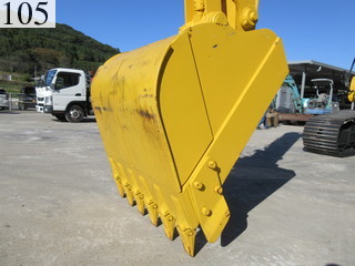中古建設機械 中古 コマツ KOMATSU 油圧ショベル・バックホー ０．７－０．９立米 HB205-1