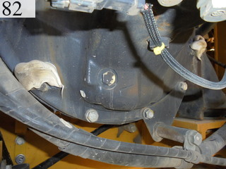 中古建設機械 中古 コマツ KOMATSU 油圧ショベル・バックホー ０．７－０．９立米 PC200-8N1