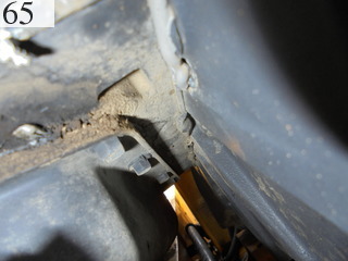 中古建設機械 中古 コマツ KOMATSU 油圧ショベル・バックホー ０．７－０．９立米 PC200-8