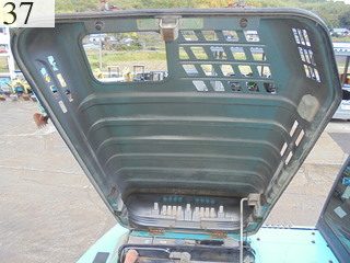 中古建設機械 中古 コベルコ建機 KOBELCO 油圧ショベル・バックホー ０．７－０．９立米 SK200-8