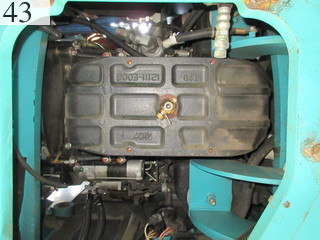 中古建設機械 中古 コベルコ建機 KOBELCO 自動車 解体機 ニブラー SK235SRD-3