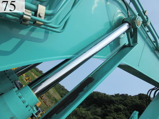 中古建設機械 中古 コベルコ建機 KOBELCO 自動車 解体機 ニブラー SK235SRD-3