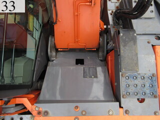 Used Construction Machine Used HITACHI HITACHI Excavator 0.4-0.5m3 ZX135US-3