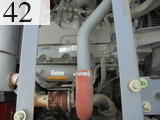 中古建設機械 中古 日立建機 HITACHI 油圧ショベル・バックホー ０．４－０．５立米 ZX135US-3