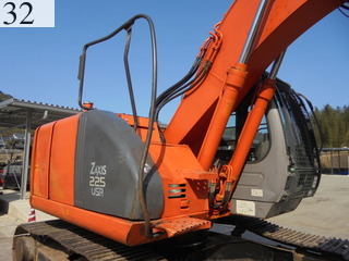 Used Construction Machine Used HITACHI HITACHI Forestry excavators Grapple / Winch / Blade ZX225USR