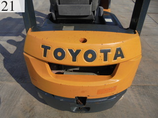 中古建設機械 中古 豊田自動織機 TOYOTA フォークリフト ディーゼルエンジン 02-7FD10