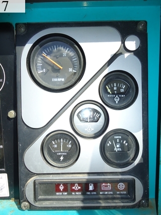 中古建設機械 中古 デンヨー DENYO 発電機  DCA-25SPI-C