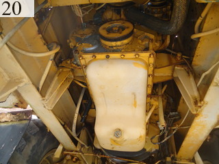 中古建設機械 中古 コマツ KOMATSU モーターグレーダー アーティキュレート式 GD200A-1