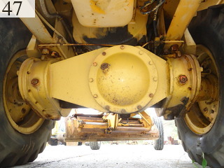 中古建設機械 中古 コマツ KOMATSU モーターグレーダー アーティキュレート式 GD200A-1