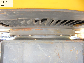 中古建設機械 中古 コマツ KOMATSU 油圧ショベル・バックホー ０．２－０．３立米 PC30MR-3