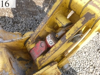 中古建設機械 中古 コマツ KOMATSU 油圧ショベル・バックホー ０．２－０．３立米 PC40MR-3