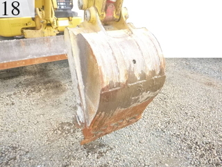 中古建設機械 中古 コマツ KOMATSU 油圧ショベル・バックホー ０．２－０．３立米 PC40MR-3