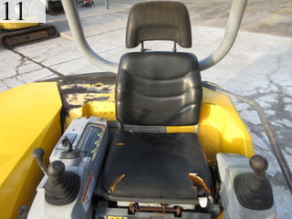中古建設機械 中古 クボタ KUBOTA 油圧ショベル・バックホー ０．２－０．３立米 U-40-3S