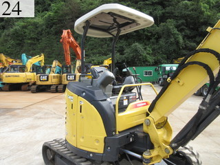 中古建設機械 中古 ヤンマーディーゼル YANMAR 油圧ショベル・バックホー ０．１立米以下 ViO30-6