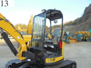 中古建設機械 中古 ヤンマーディーゼル YANMAR 林業機械 グラップル・ウインチ・排土板 ViO50-5B