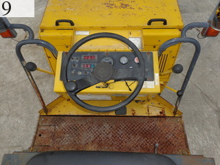 中古建設機械 中古 日本ボーマク株式会社 BOMAG NIPPON ローラー 舗装用振動ローラー BW131ACW