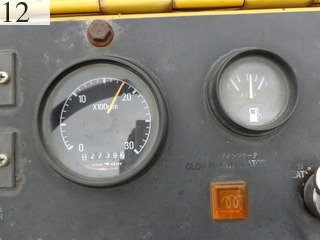 中古建設機械 中古 日本ボーマク株式会社 BOMAG NIPPON ローラー 舗装用振動ローラー BW131ACW
