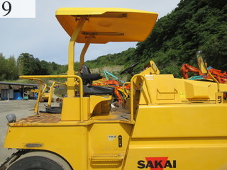 中古建設機械 中古 酒井重工業 SAKAI ローラー タイヤローラー TZ701