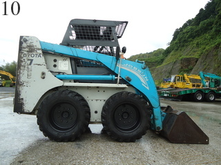 Used Construction Machine Used TOYOTA TOYOTA Skid steer loader Wheel type 4SDK7