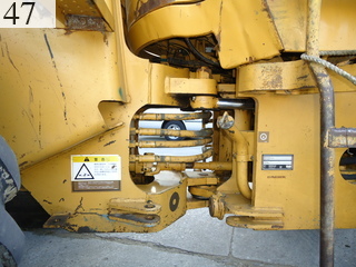 中古建設機械 中古 キャタピラー CAT ホイール・ローダ １．０立米以上 910F