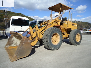 中古建設機械 中古 キャタピラー CAT ホイール・ローダ １．０立米以上 910
