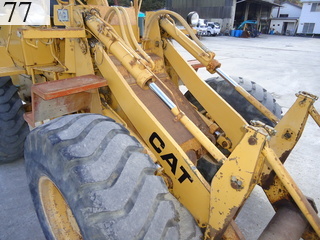 中古建設機械 中古 キャタピラー CAT ホイール・ローダ １．０立米以上 910