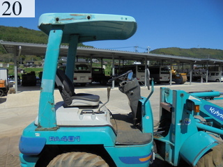 中古建設機械 中古 クボタ KUBOTA ホイール・ローダ １．０立米以下 RA401