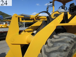 中古建設機械 中古 コマツ KOMATSU ホイール・ローダ １．０立米以上 WA100-6