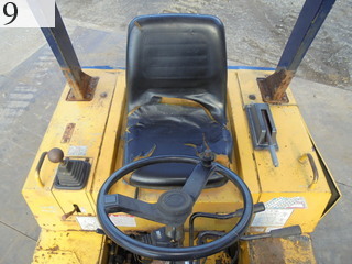 中古建設機械 中古 コマツ KOMATSU ホイール・ローダ １．０立米以下 WA30-3