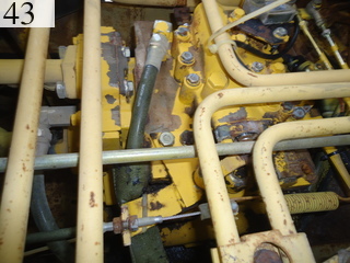 中古建設機械 中古 コマツ KOMATSU ブルドーザ  D21A-7E