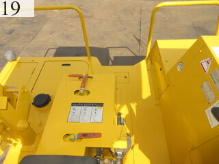 Used Construction Machine Used SAKAI SAKAI Roller Tire rollers TZ701-1