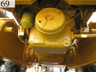 中古建設機械 中古 コマツ KOMATSU モーターグレーダー アーティキュレート式 GD405A-3