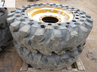 Used Construction Machine Used TONG YONG TONG YONG Tires Solid tires SOLID-TIRES-24-INCH