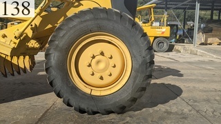 中古建設機械 中古 コマツ KOMATSU モーターグレーダー アーティキュレート式 GD405A-3E0