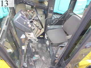 中古建設機械 中古 コマツ KOMATSU モーターグレーダー アーティキュレート式 GD405A-3