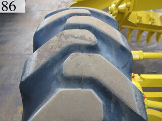 中古建設機械 中古 コマツ KOMATSU モーターグレーダー アーティキュレート式 GD405A-3