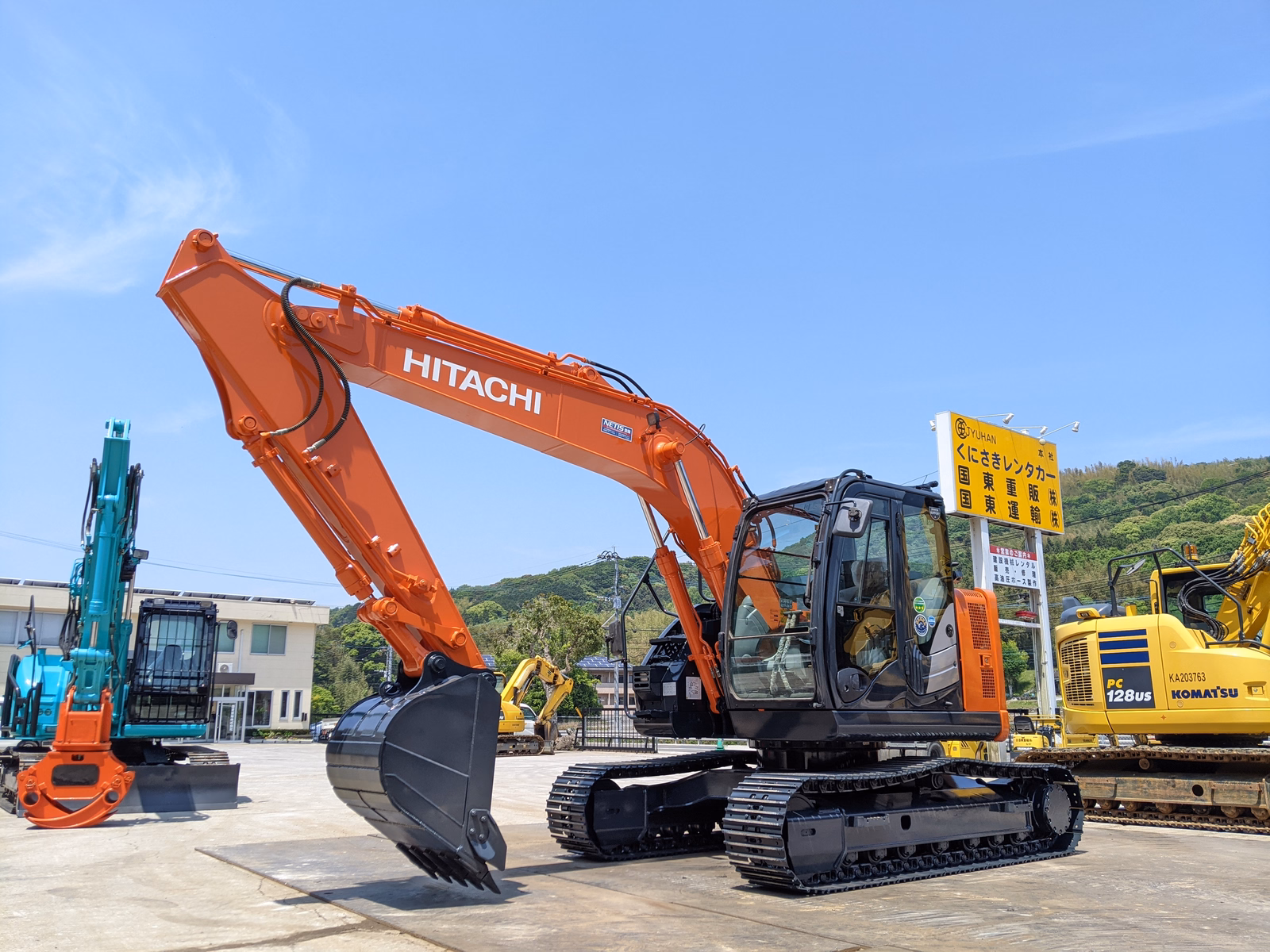 Used Construction Machine Used  Excavator 0.4-0.5m3 ZX135US-6 Photos