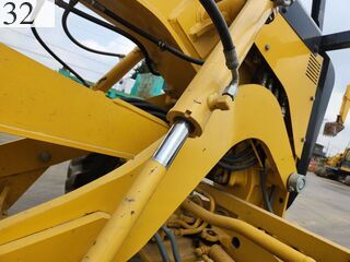 中古建設機械 中古 コマツ KOMATSU モーターグレーダー アーティキュレート式 GD405-7