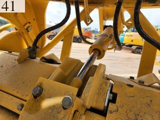 中古建設機械 中古 コマツ KOMATSU モーターグレーダー アーティキュレート式 GD405-7